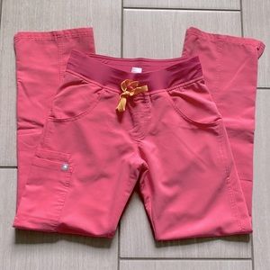 Figs neon pink kade XXS petite